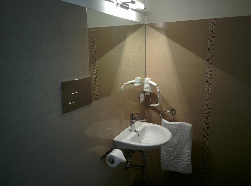 مسينا Ciauru Design B&B الغرفة الصورة